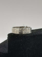 Load image into Gallery viewer, Frog Ring 1/4&quot; by Billy Cook
