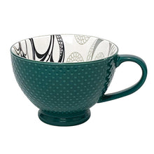 Load image into Gallery viewer, Porcelain Art Mug - Octopus (Nuu)