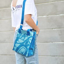 Load image into Gallery viewer, Francis Dick Hummingbird Shoulder Bag