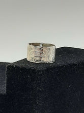 Load image into Gallery viewer, 1/2&quot; Killer whale ring - size 9 by Billy Cook
