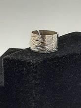 Load image into Gallery viewer, 1/2&quot; Hummingbird ring - size 9 by Billy Cook
