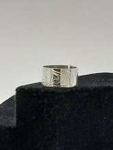Load image into Gallery viewer, 3/8&quot; Hummingbird ring - size 7 by Billy Cook
