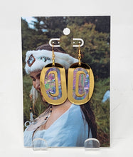 Load image into Gallery viewer, Abalone Ovoid earrings
