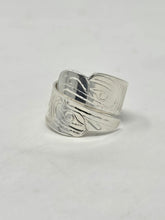 Load image into Gallery viewer, Silver wrap rings by Val Lancaster
