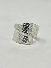 Load image into Gallery viewer, Silver wrap rings by Val Lancaster
