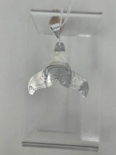 Load image into Gallery viewer, Silver whaletail pendants by Valerie Lancaster
