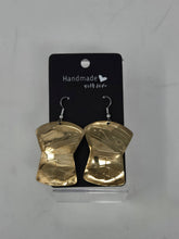 Load image into Gallery viewer, Assorted earrings by Val Lancaster
