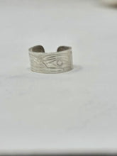Load image into Gallery viewer, Toe rings by Valerie Lancaster
