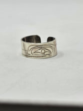 Load image into Gallery viewer, Toe rings by Valerie Lancaster
