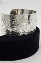 Load image into Gallery viewer, Thunderbird 1&quot; Bracelet by Donald Wadhams
