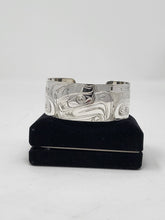 Load image into Gallery viewer, Silver Eagle bracelet by Don Wadhams
