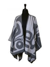 Load image into Gallery viewer, Clifton Fred Bear Box Cape (Grey)
