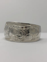 Load image into Gallery viewer, Bear Bracelet 1&quot; by Richard Baker
